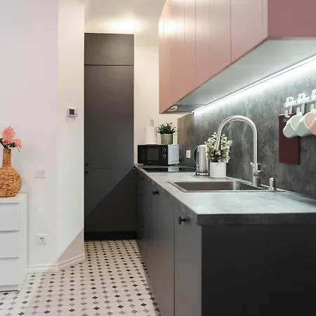 Appartement B68 19 *